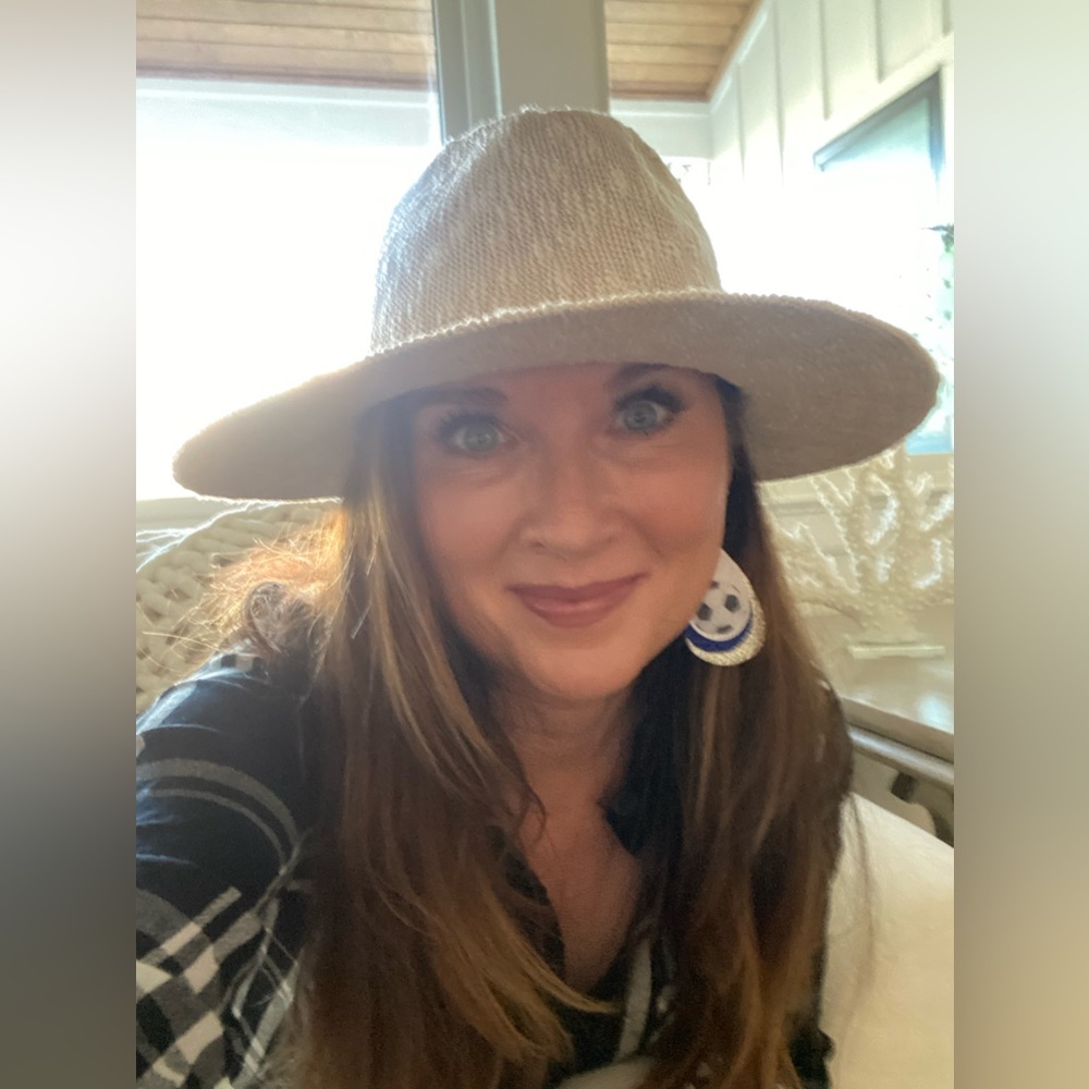 Meet your Posher, Angel